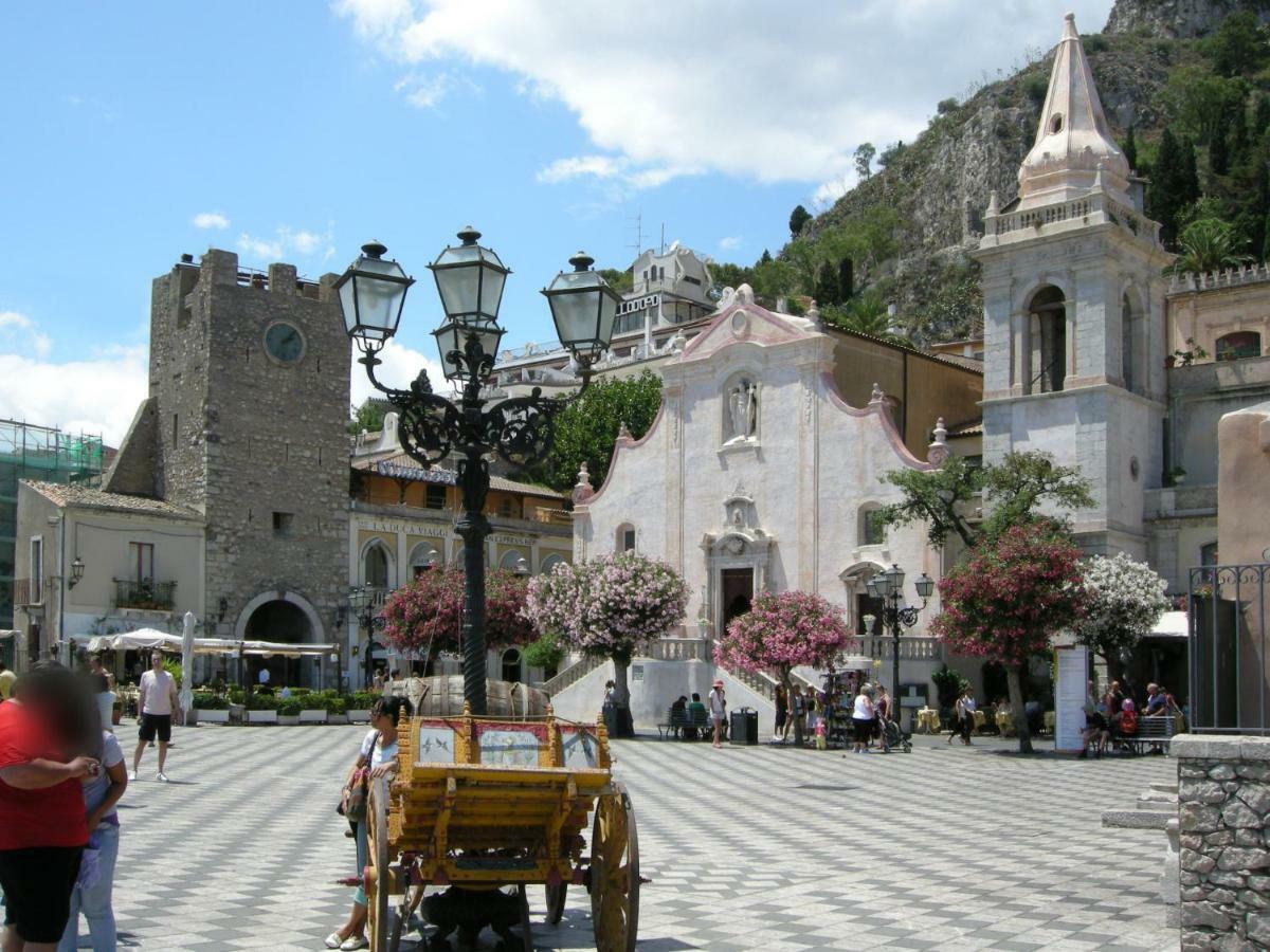 Largo Cannizzaro Apartments Маццео Екстер'єр фото